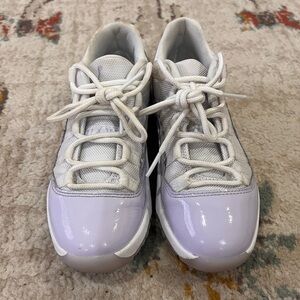 Girls Jordan 11 lows size 1
